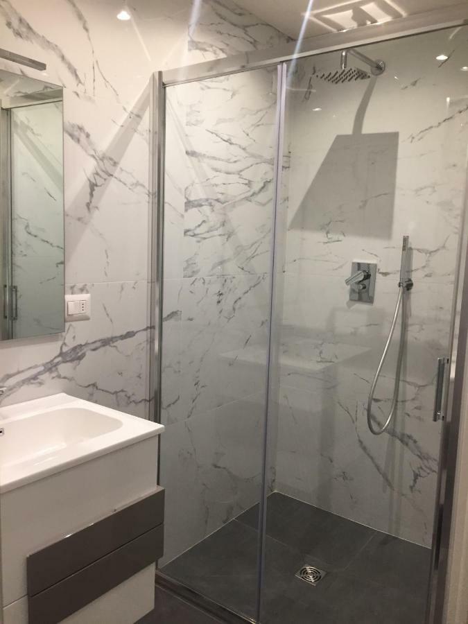 Appartamento Con Vista Milán Exterior foto